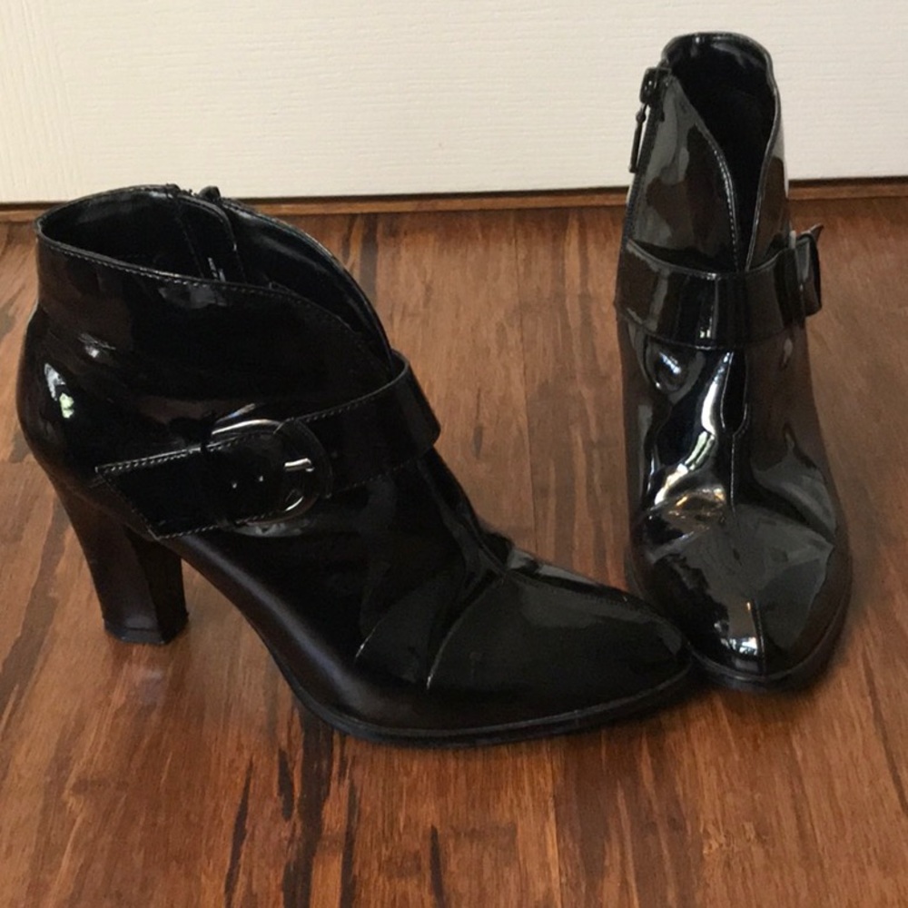 Patent leather booties